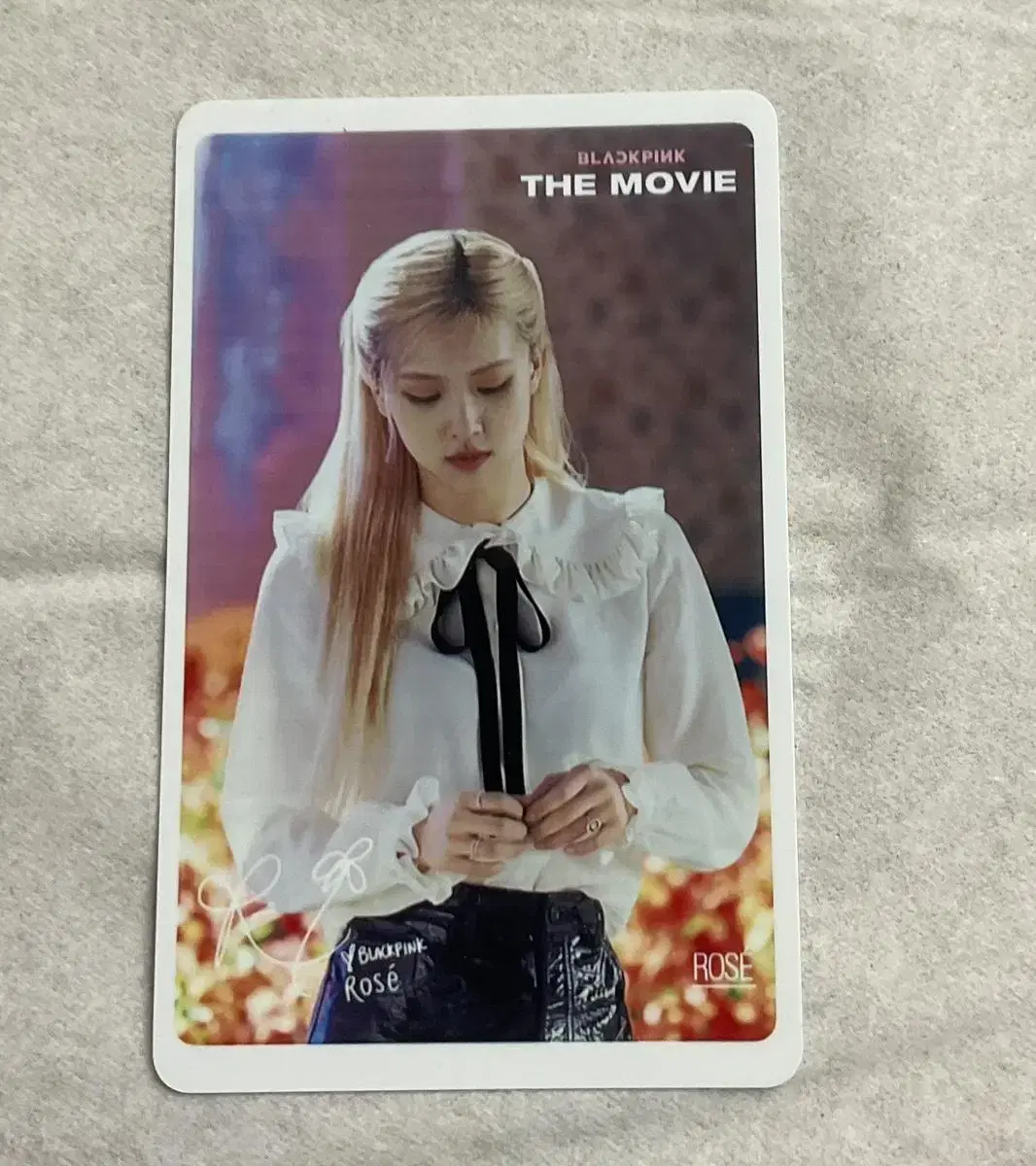 Black Pink The Movie rose photocard