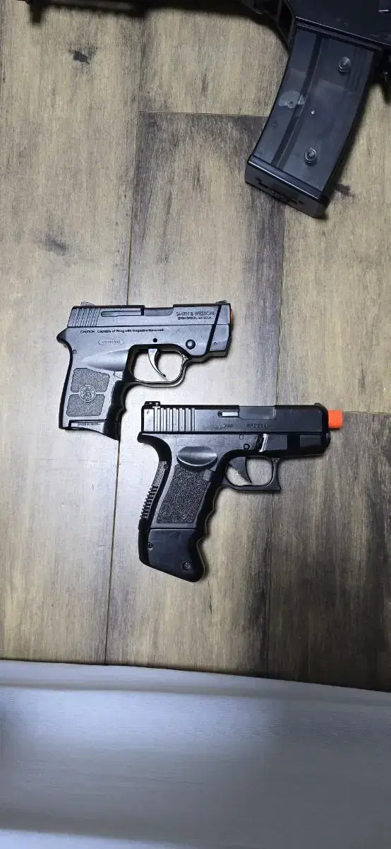 Two Glocks (bibi shotgun)