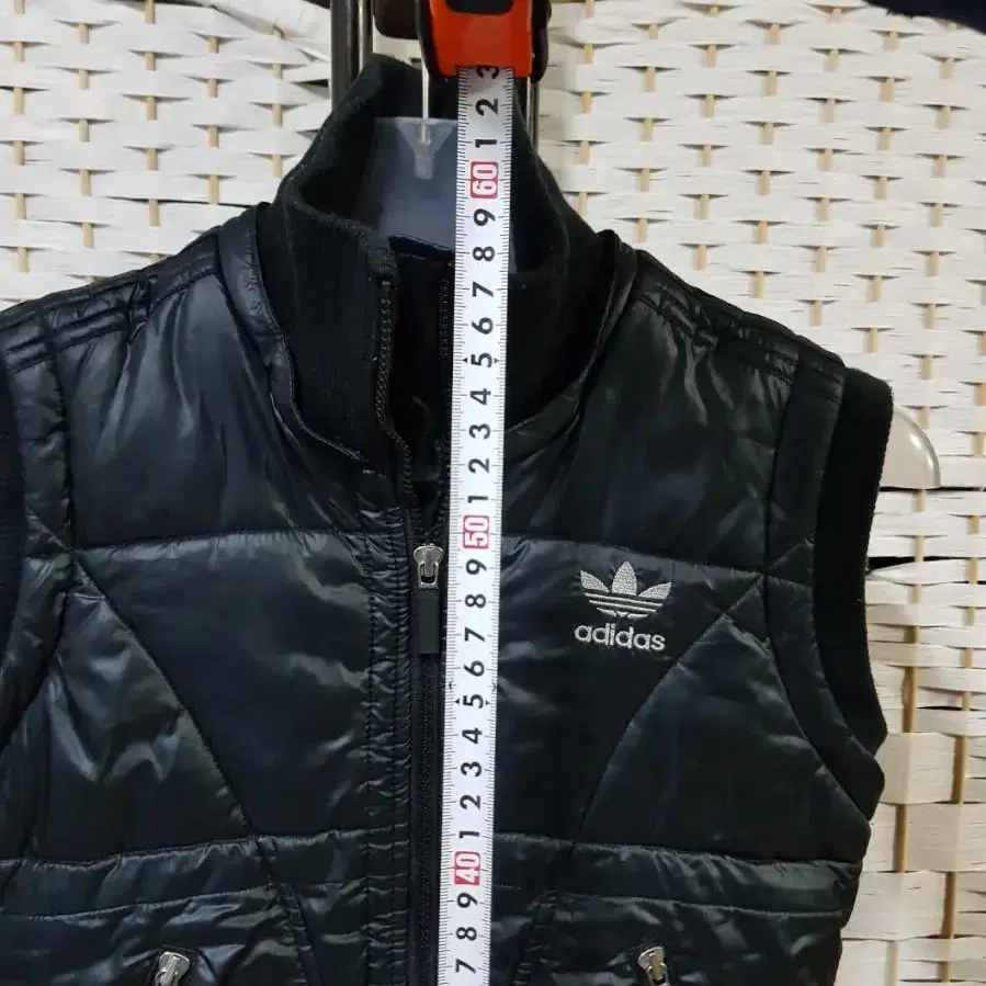 (1137) ADIDAS 아디다스 스포츠 패딩 조끼 90 S