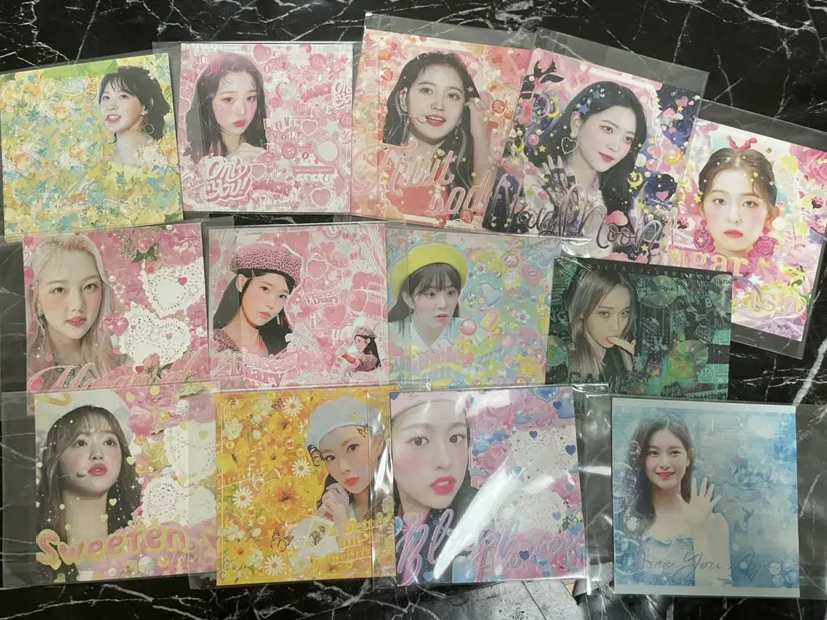 I'm selling a set of girls unofficial goods!