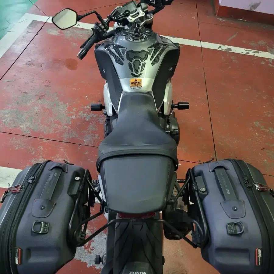 cb1000r 1만3천 대차 및 판매