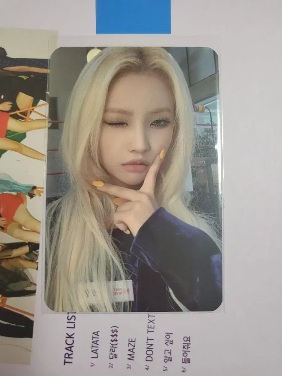 (Price drops)Idle gidle soyeon fanmeeting 3rd photocard WTS