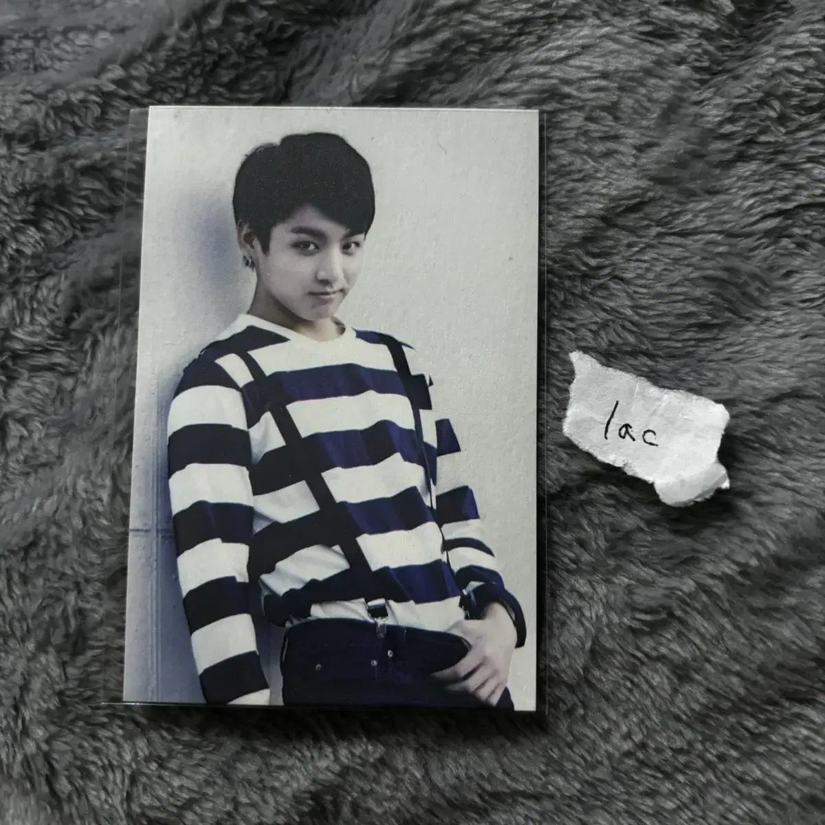 BTS Rare Whole Ounce Mini Photocard jungkook #1