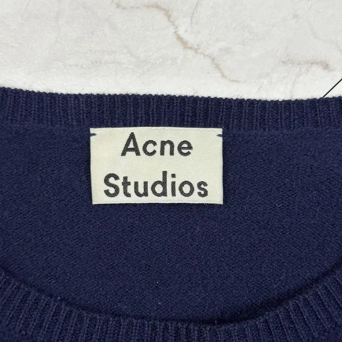 아크네스튜디오 acnestudios 대셔 이모지 울 니트