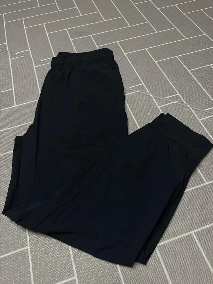 Track pants XL