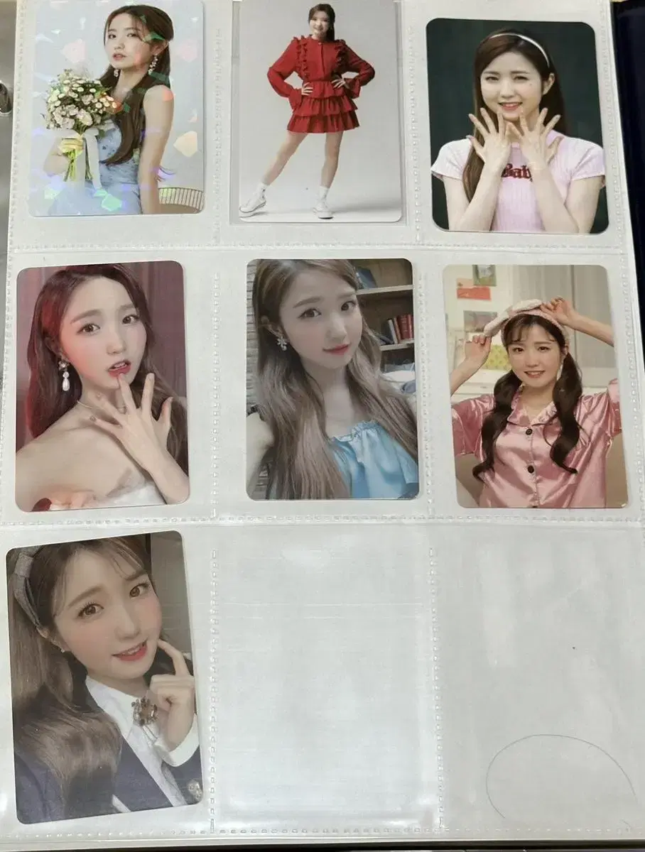 IZ*ONE Hitomi Photocard