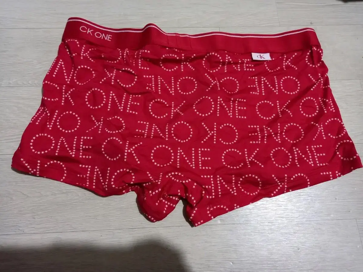 CK Calvin one underwear red M