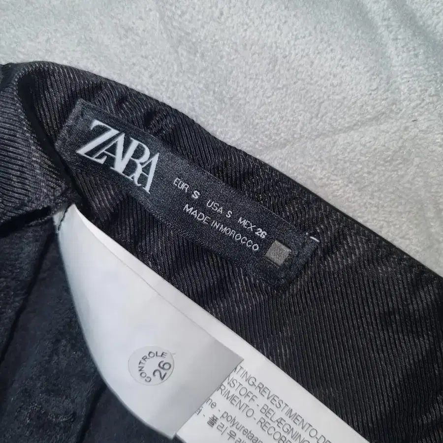 자라 zara 가죽치마 스커트 s