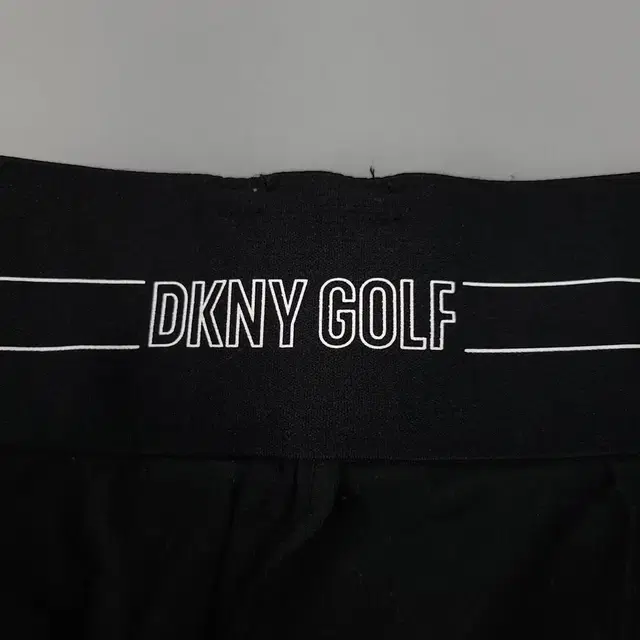 DKNY 디케이엔와이 골프 블랙 골프웨어 나일론혼방 뒷밴딩 조거 져지팬츠