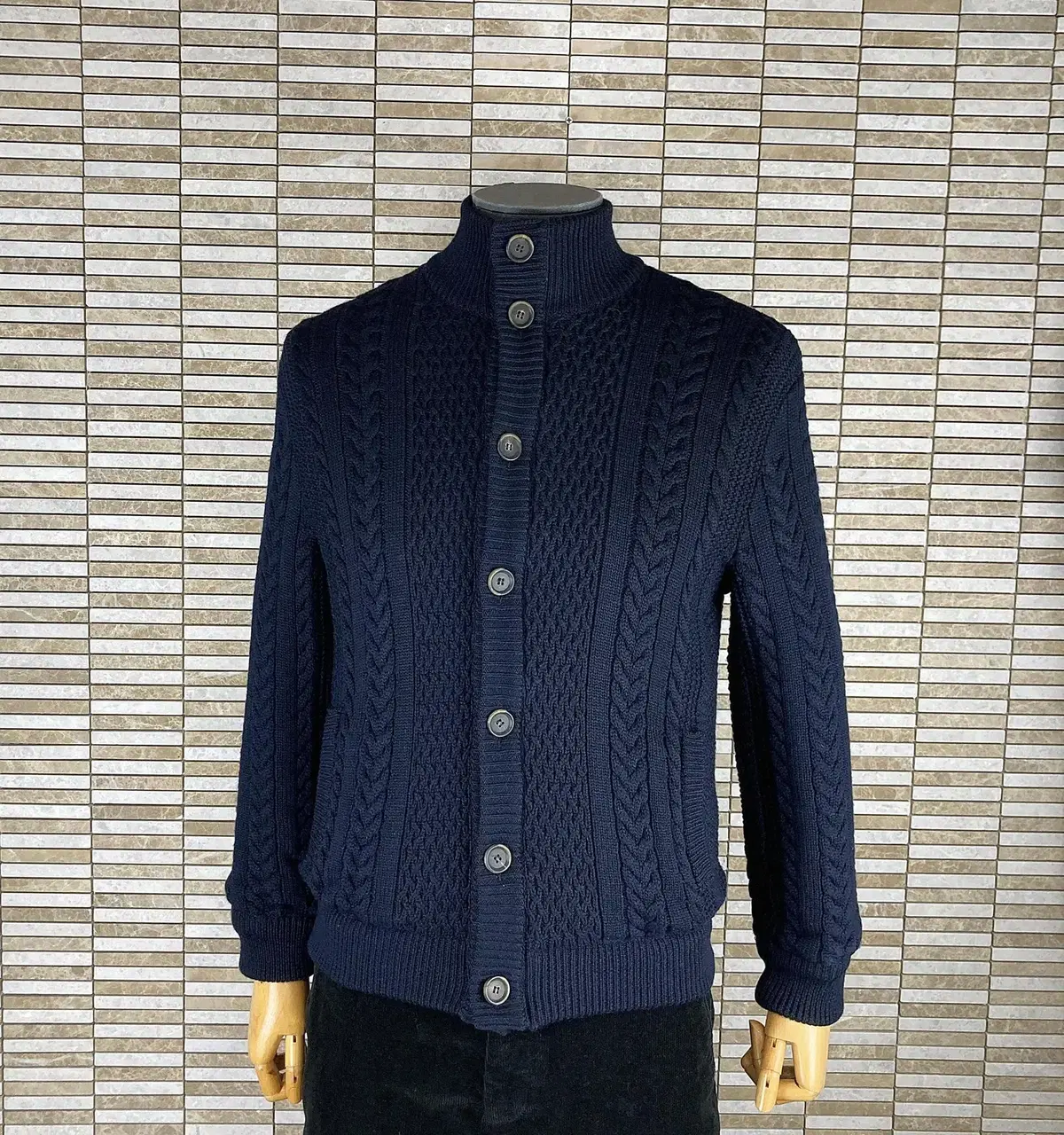 [95] Dunhill Dark Navy Reversible Knit Padded Jacket