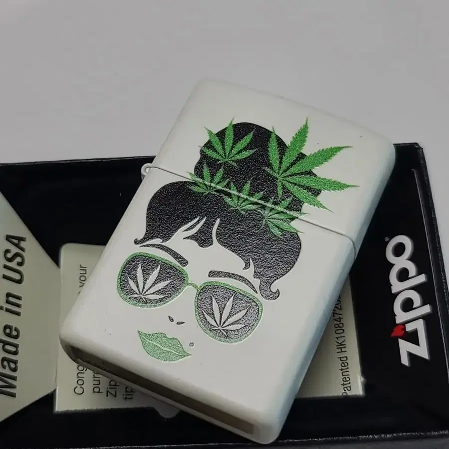 미개봉 정품 49837 CANNIBIS DESIGN 새 지포라이터