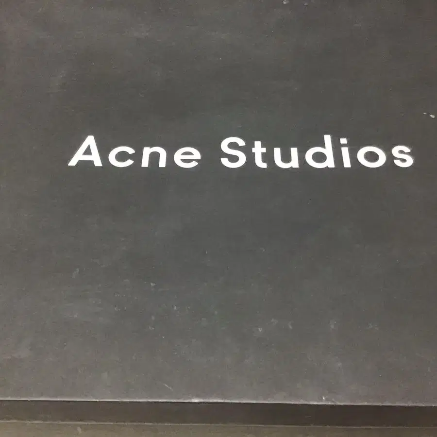 Acne studio 아크네 스튜디오 페리 더티 45