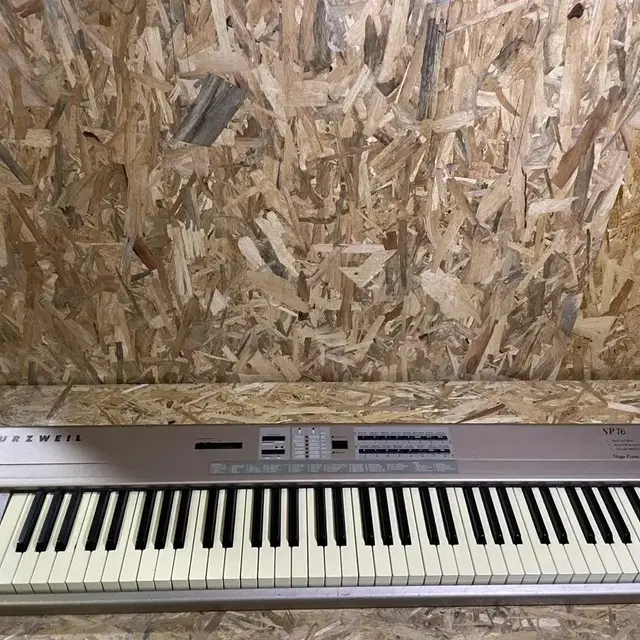 Kurzweil sp76