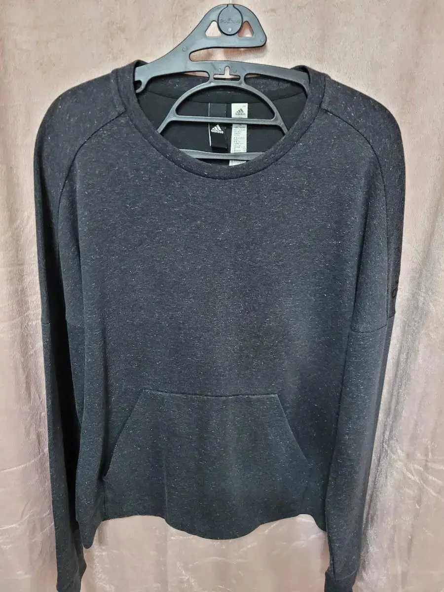 Adidas Nagrang Long Sleeve T-Shirt100