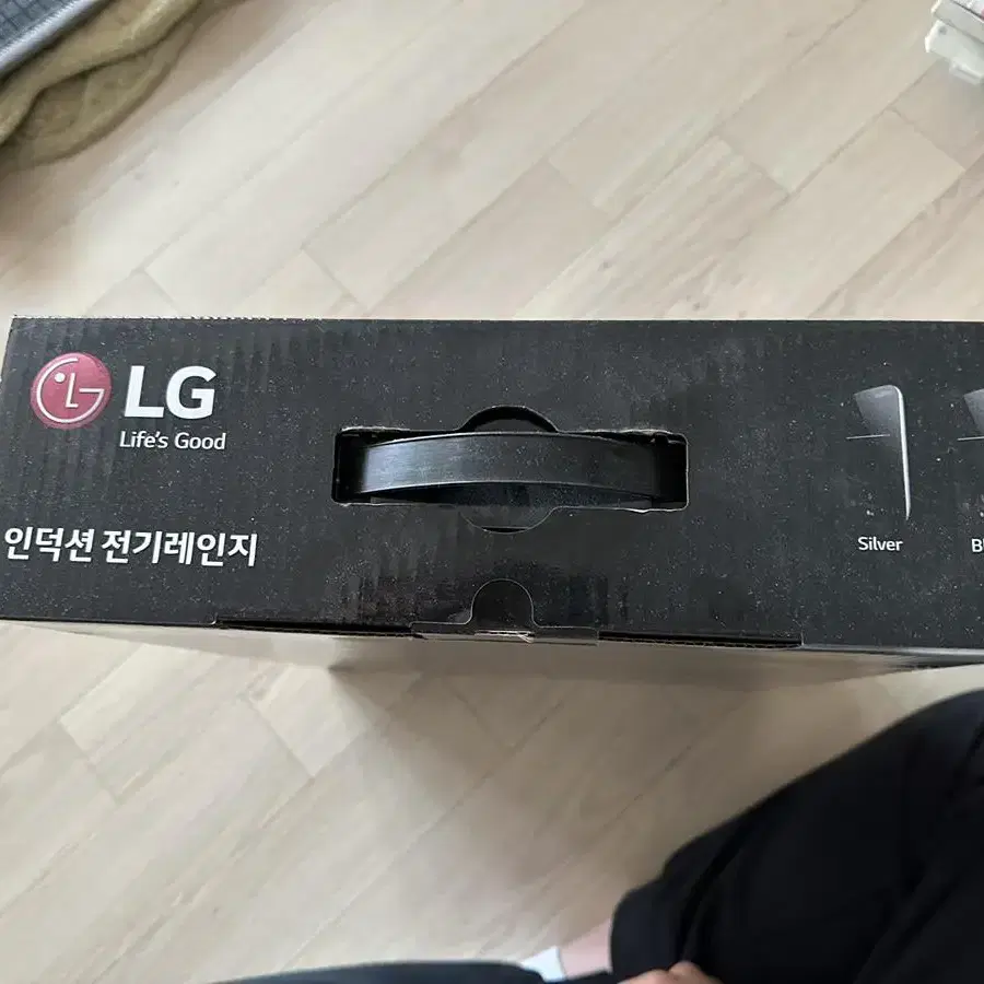 LG 전기 인덕션 1구 HEI1V8 판매해요 (빠른 거래 원합니다)