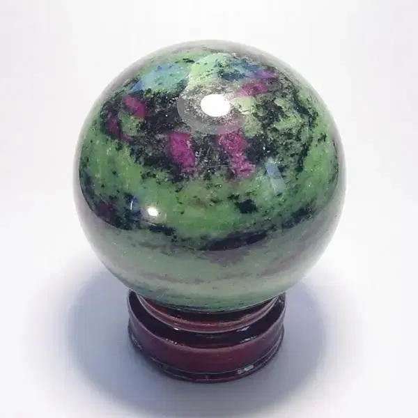 루비 인 조이사이트 Ruby in Zoisite Sphere 70mm