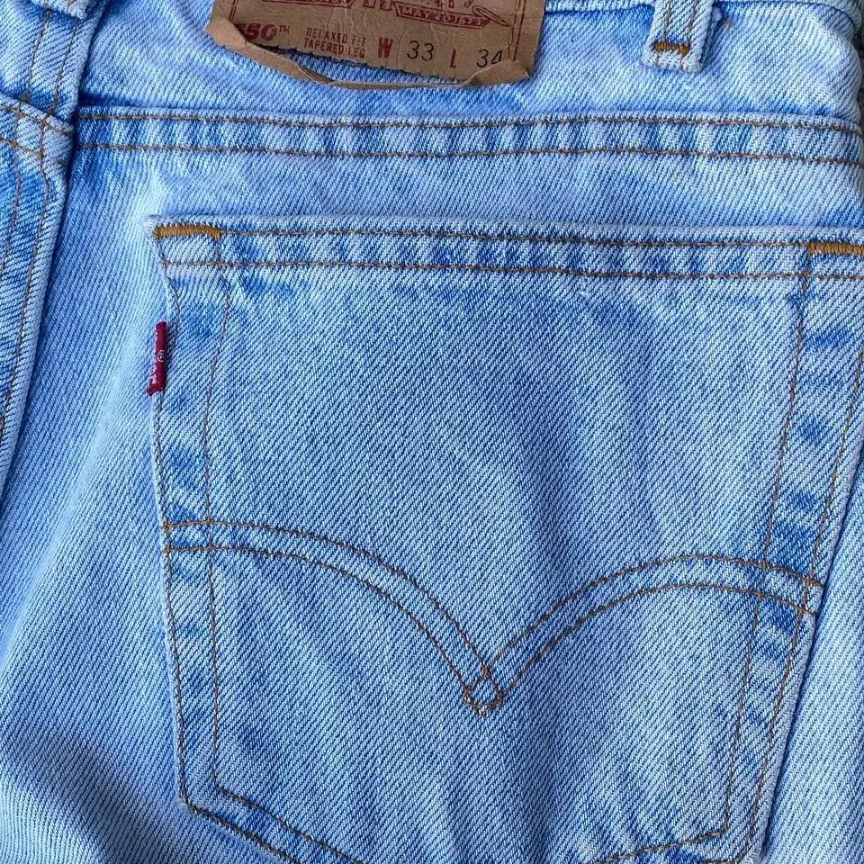 90's Levis 550 Relaxed Jeans