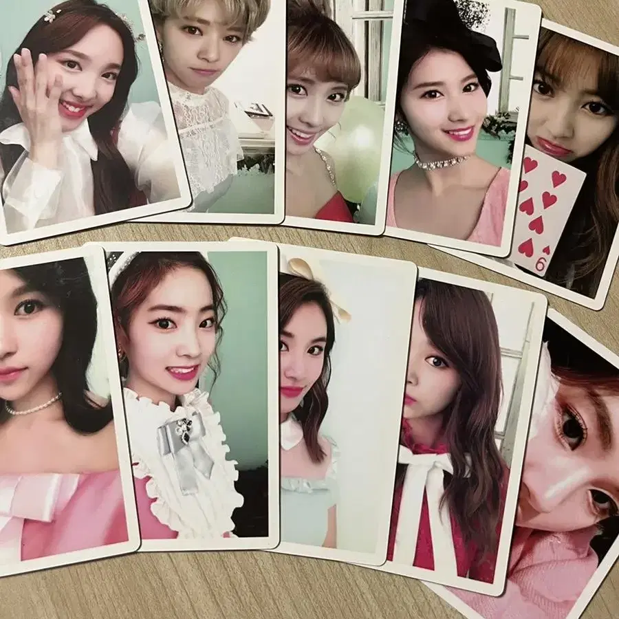 TWICEcoaster lane 2 포카 팝니다 !