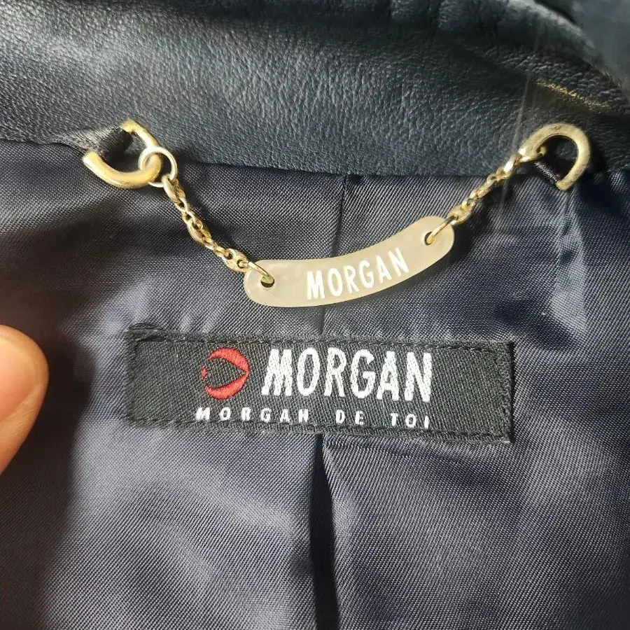 Morgan 브랜드 신비로운 다크뮤트네이비청록 양가죽트렌치