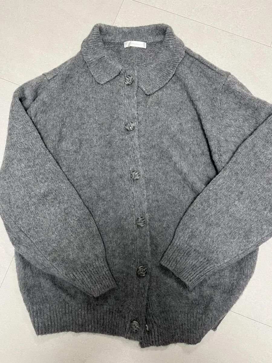 Wallswale Cardigan sells 2 sizes