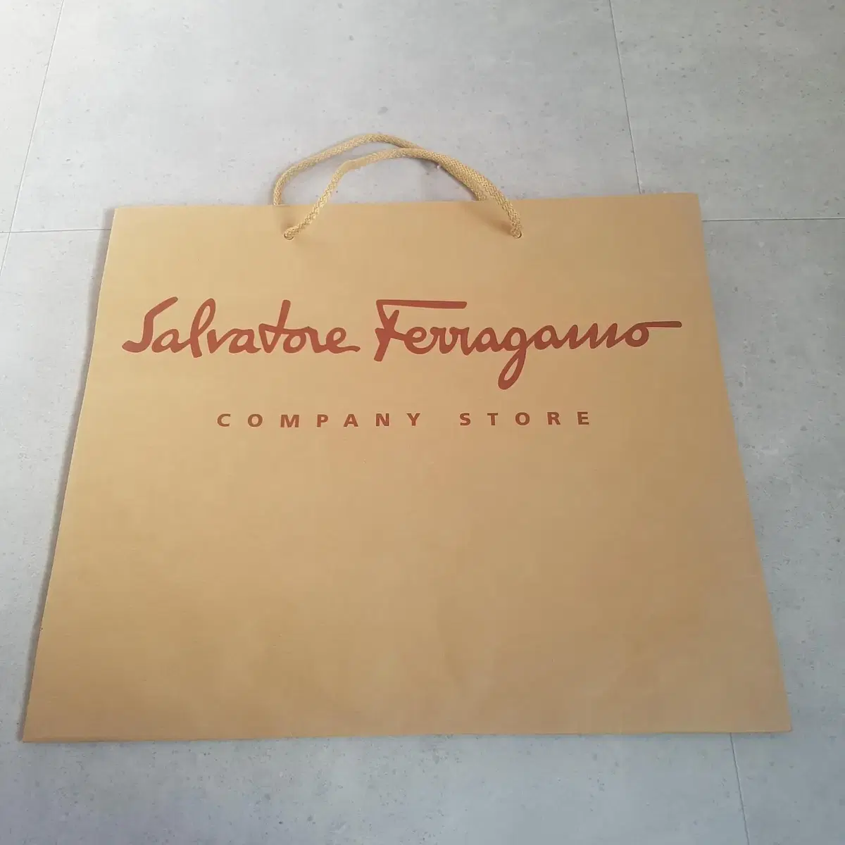 페레가모 Ferragamo 종이 가방 쇼핑백 41x36