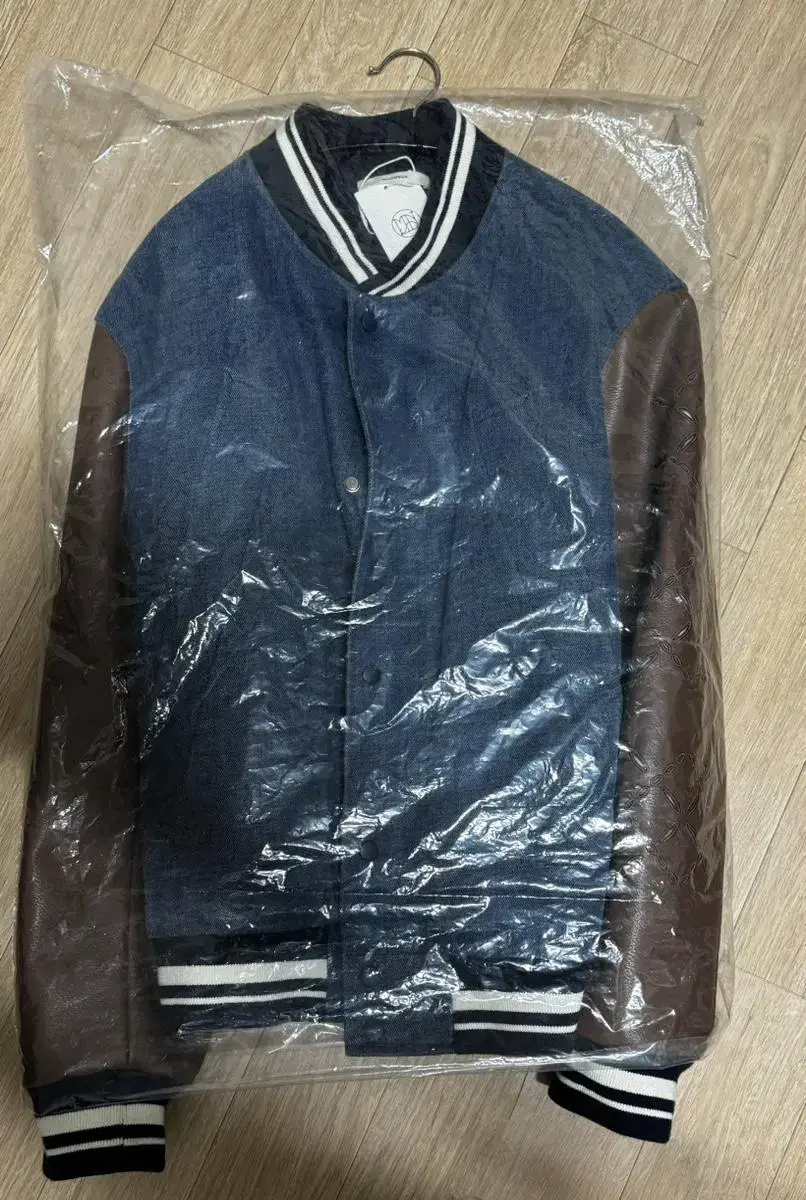 Moonsun Argylehole Varsity Jacket L