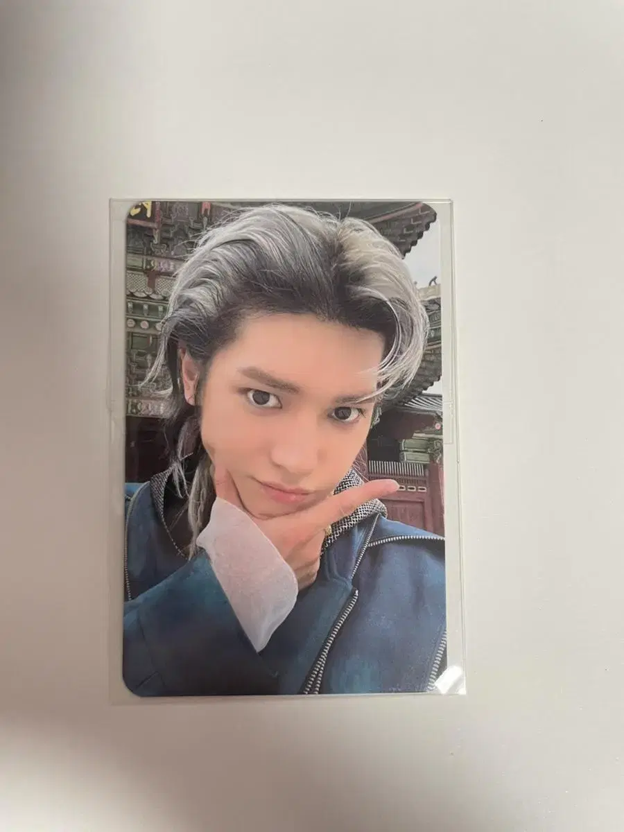 nct 127 taeyong factcheck smtown &store unreleased photocard unsealed