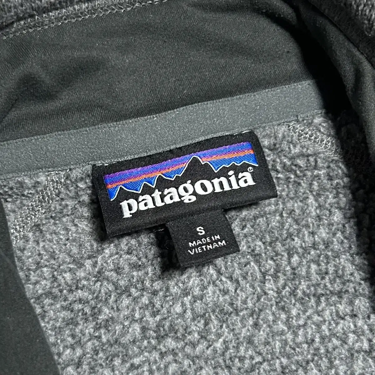 [ S ] Patagonia 파타고니아 다크그레이 후리스 집업 자켓