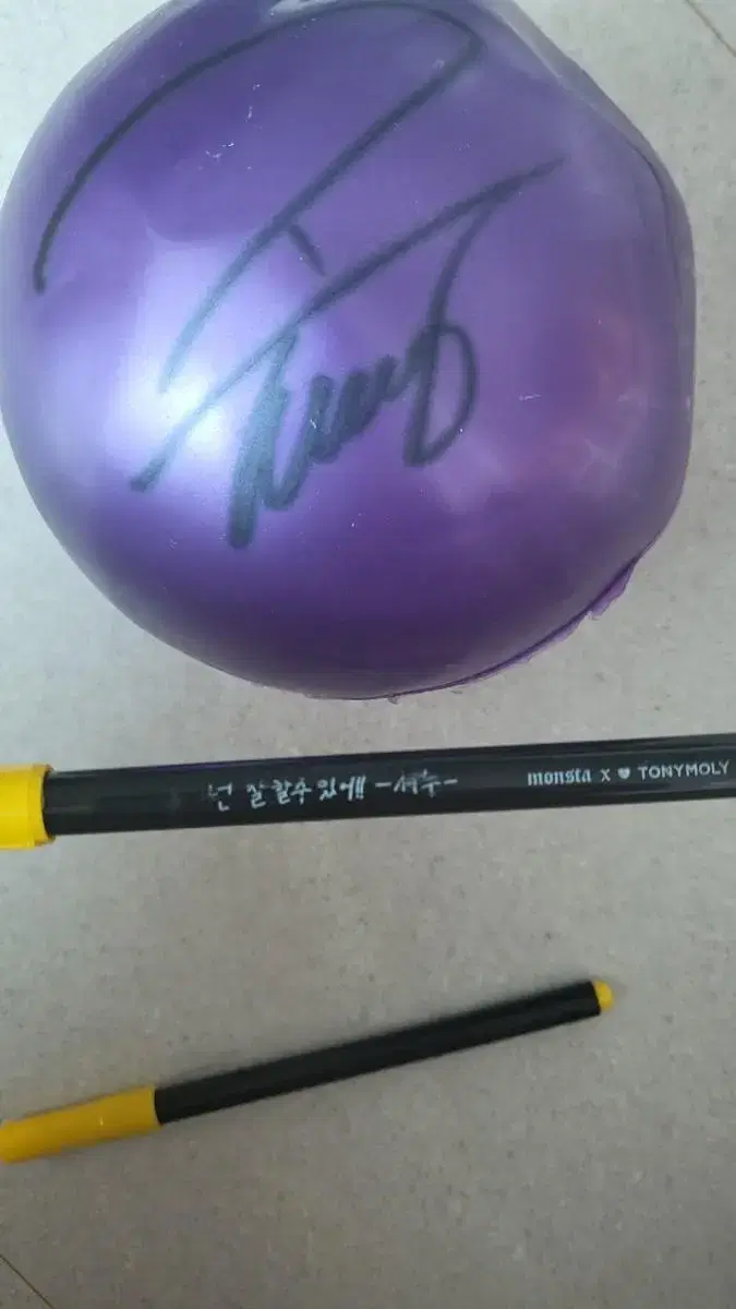 monsta x jooheon concert signature ball sats marking pen shownu