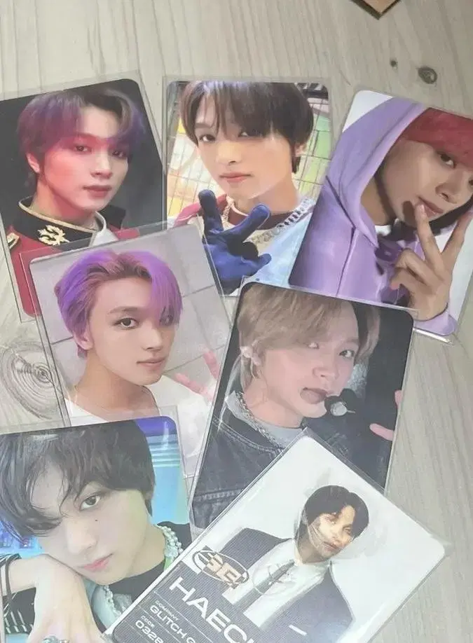 Haechan photocard Chapter 8 bulk wts 급처 Universe Punch Factcheck Free Sharing