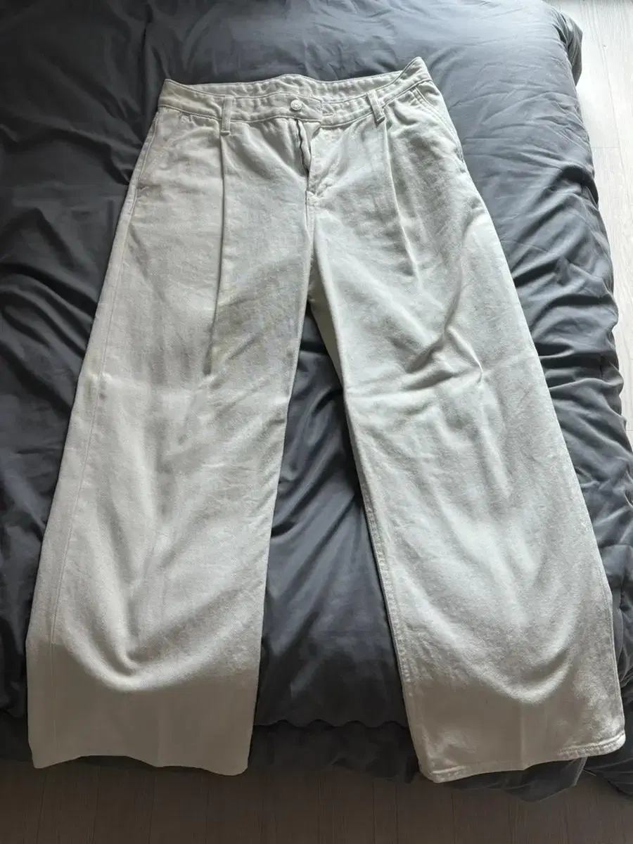 Spao Cream Wide Jean