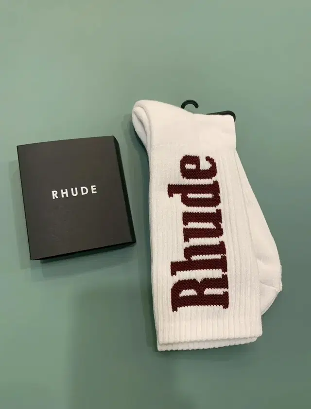 루드(RHUDE) 버티칼 양말