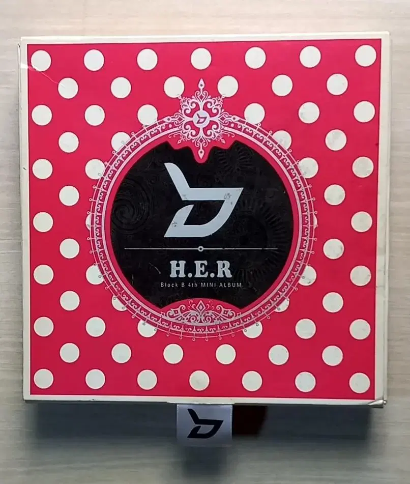 Block B Block B H.E.R Mini Album 4 photobook CD