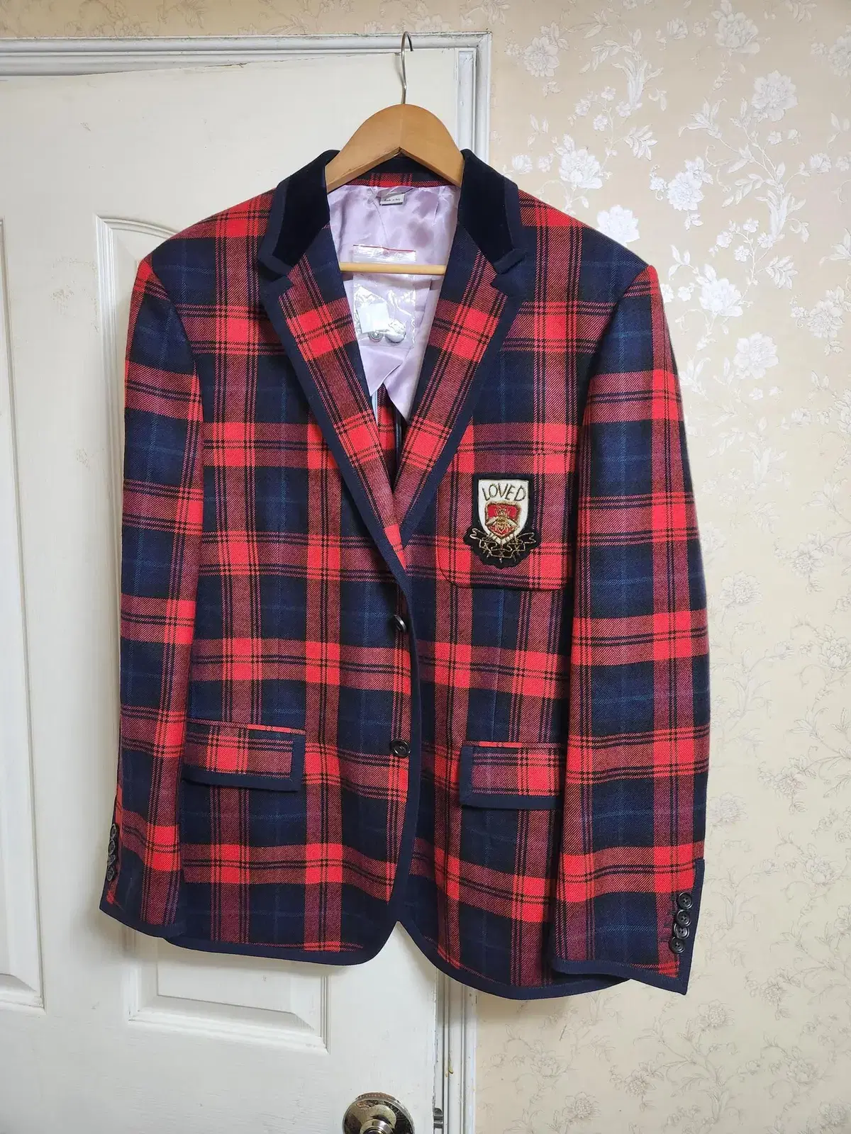 Gucci Loved Patch Blazer (54)