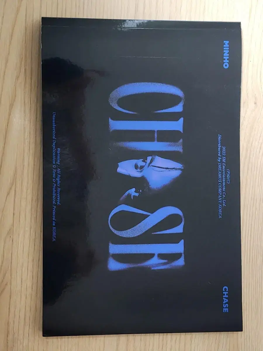 SHINee minho CHASE album Beginning version (unsealed, photocard)