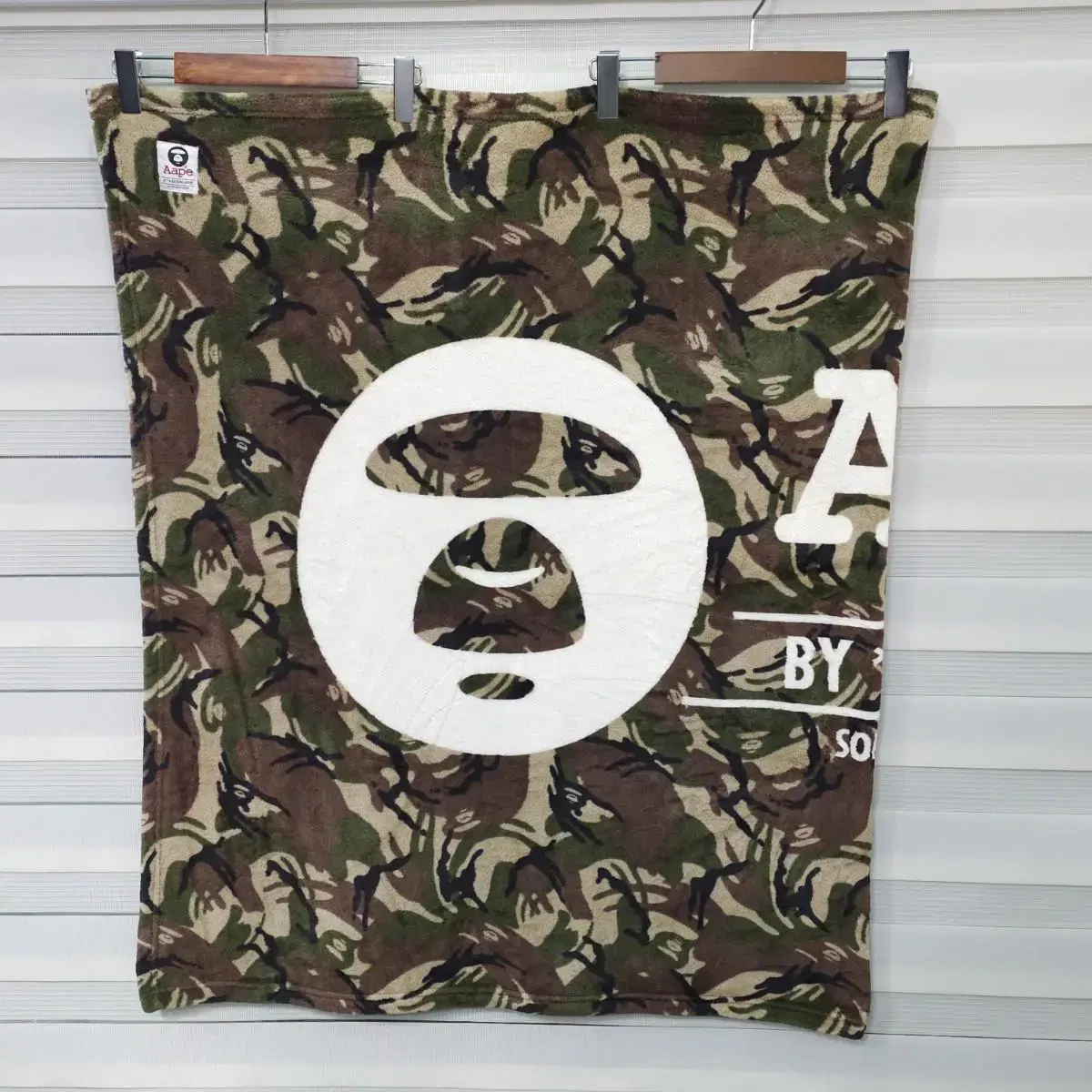 AaPe by A BATHING APE 담요