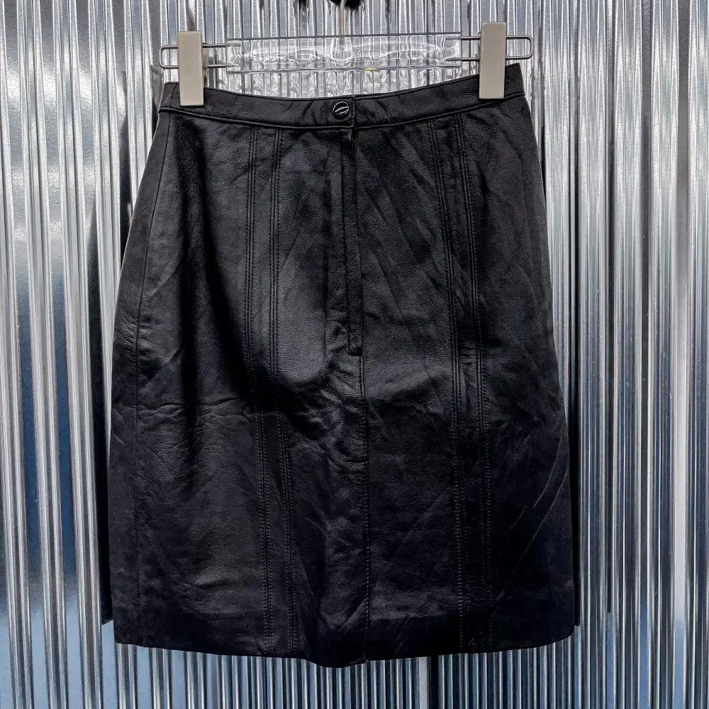 drv Woman Leather Skirt (Woman 21) X202