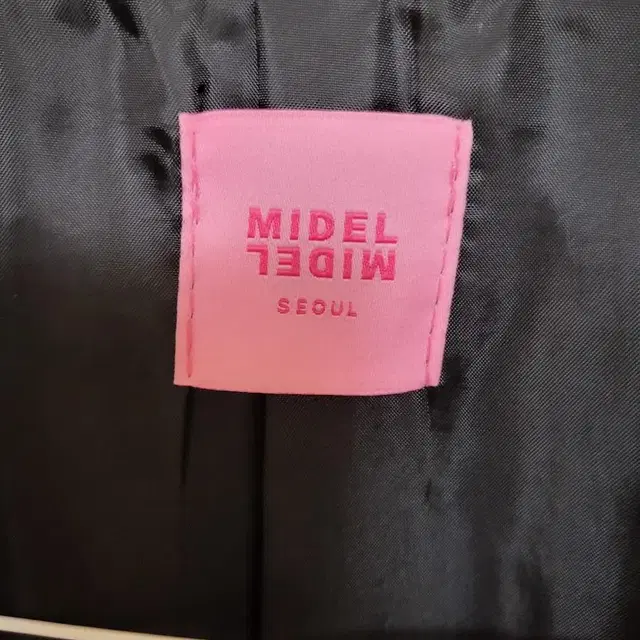 미들미들 midelmidel 자켓