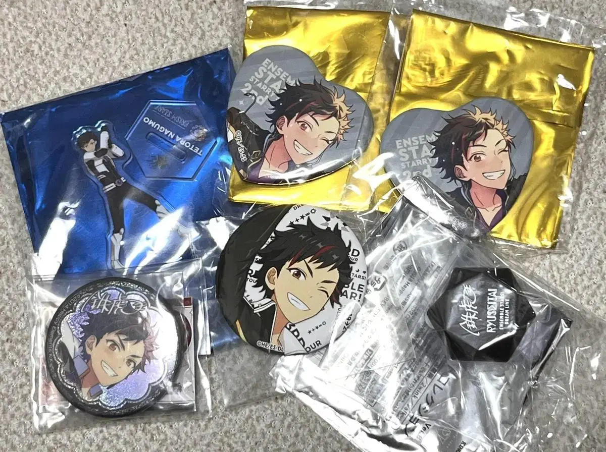 (Anstar) Tetora Dreamlive Canbadge Acrylic Stand Ring Light Bulk