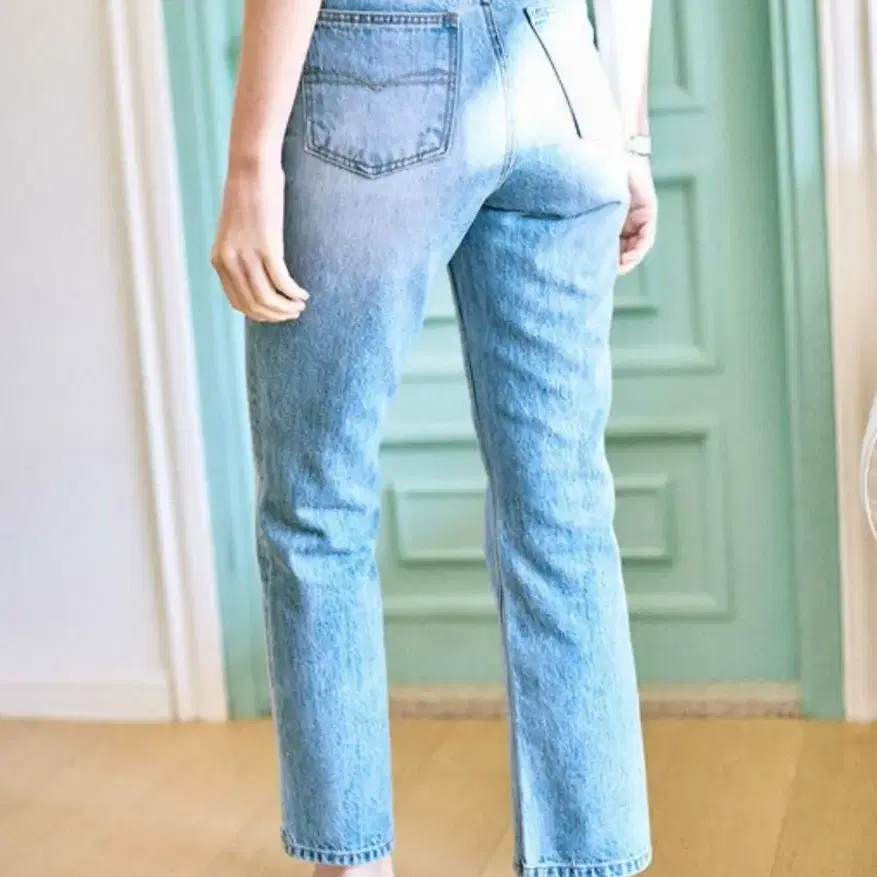 [새상품]패브릭컬러지 semi boots cut denim pants