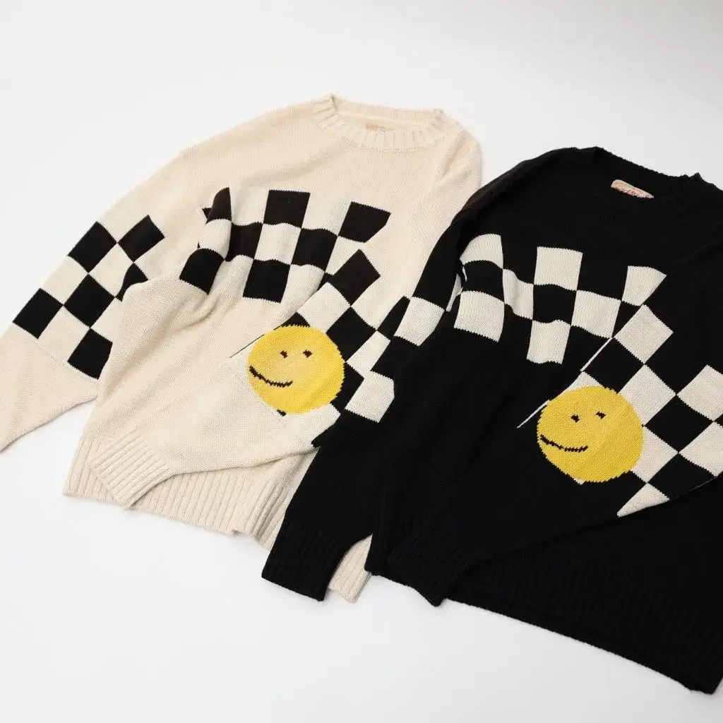 [New Arrivals] Capital 24SS Smile Knit Ivory [3SIZE]