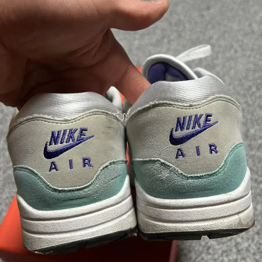 [Nike] Max1 Og 아쿠아 280 사이즈 팝니다