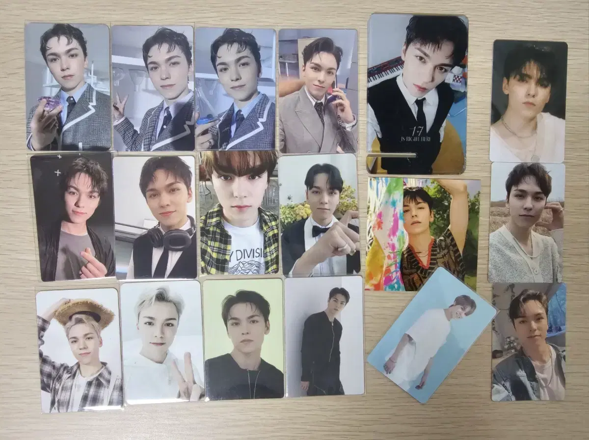 SEVENTEEN vernon photocard transfer!(Follow, Best, FeatherSun Weverse version included)