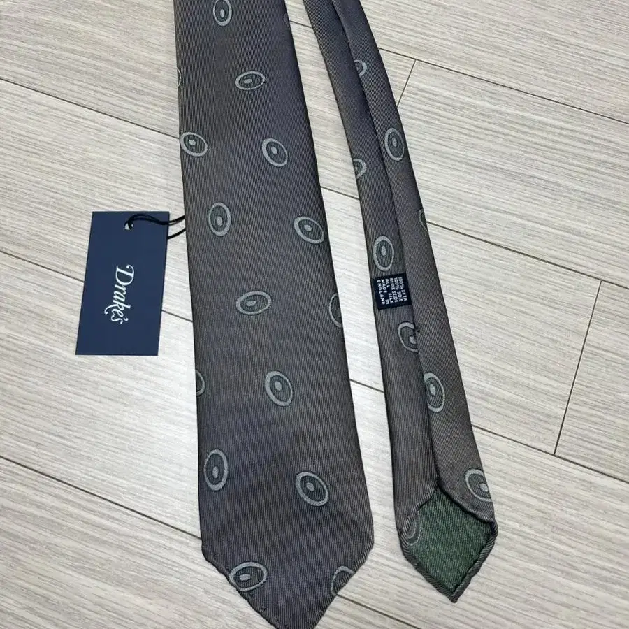 드레익스/넥타이 100% Silk Tie/FREE