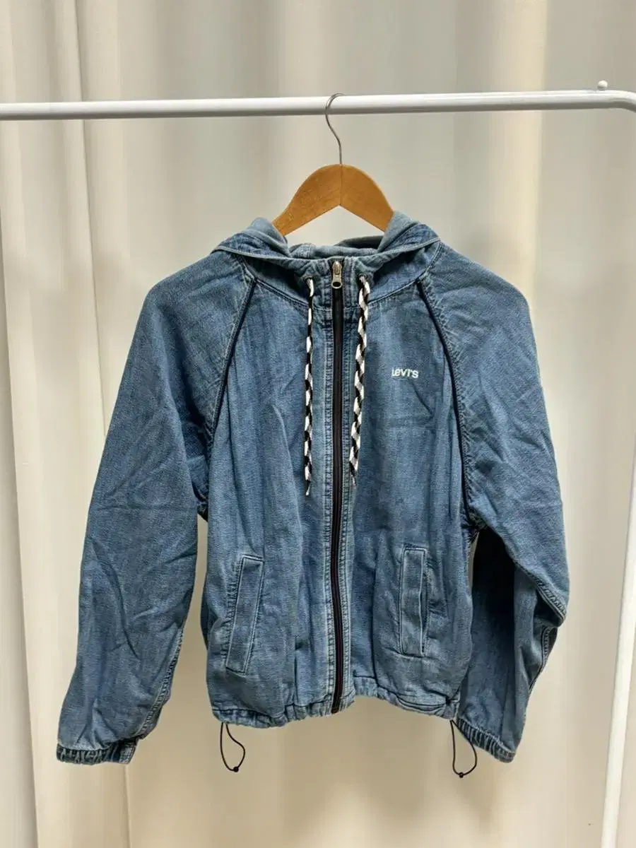 Levi's hooded style denim jacket