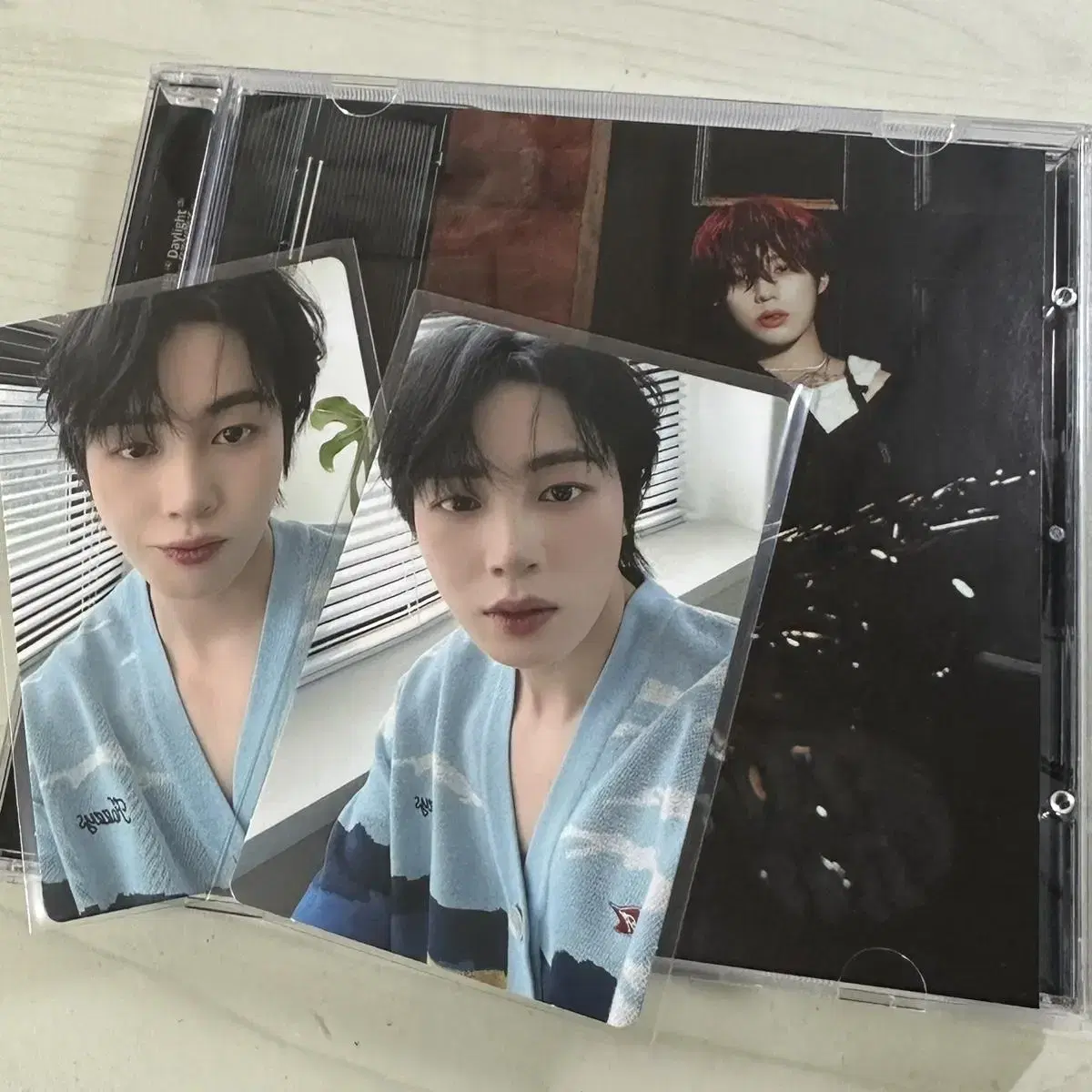 Unsealed album with Sungwoon Ha Strange World Jewel photocard 