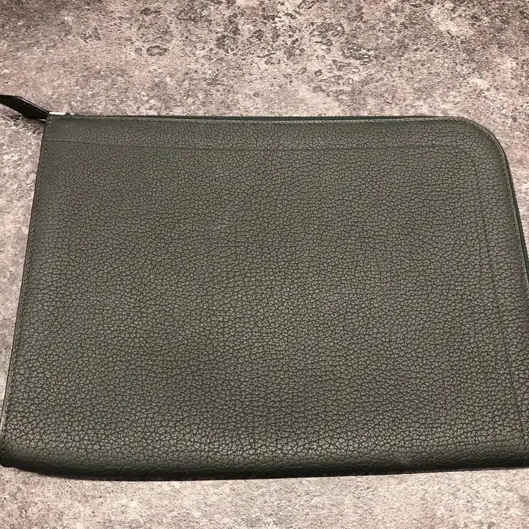 HERMES 에르메스 ZIP TABLET CLUTCH-클러치(R 각인)