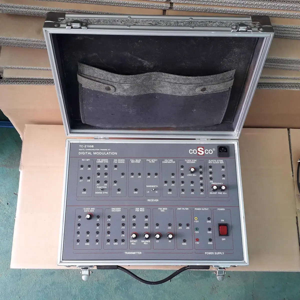 DIGITAL  MODULATION TC-2100B 9046