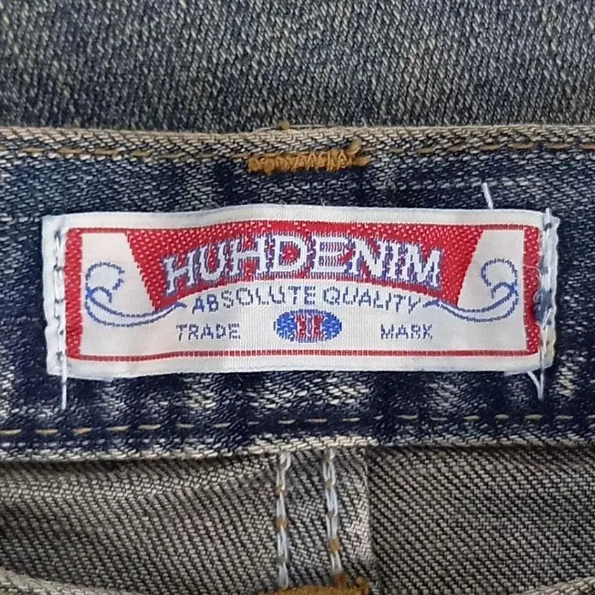 HUHDENIM 남 페인팅 약스판데님팬츠 브라운중청M (HU21209)