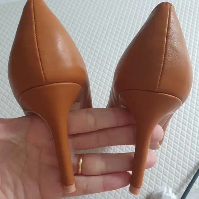 새상품 235 구두 스틸레토 힐 8cm